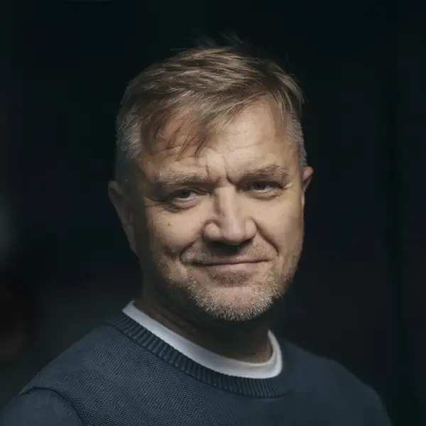 Lektor PhDr. MAREK HERMAN